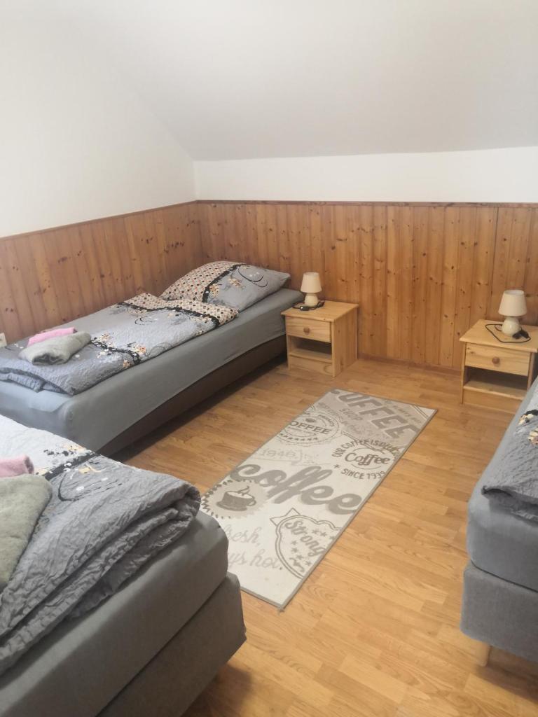 Chaty Ivana 18 a 19 u Hustopecskych jezer photo 4
