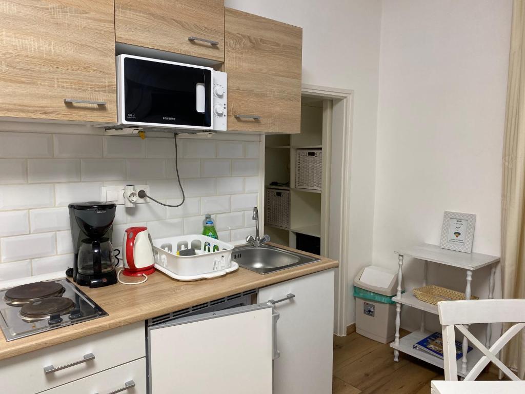 Home Sweet Apartment photo 4