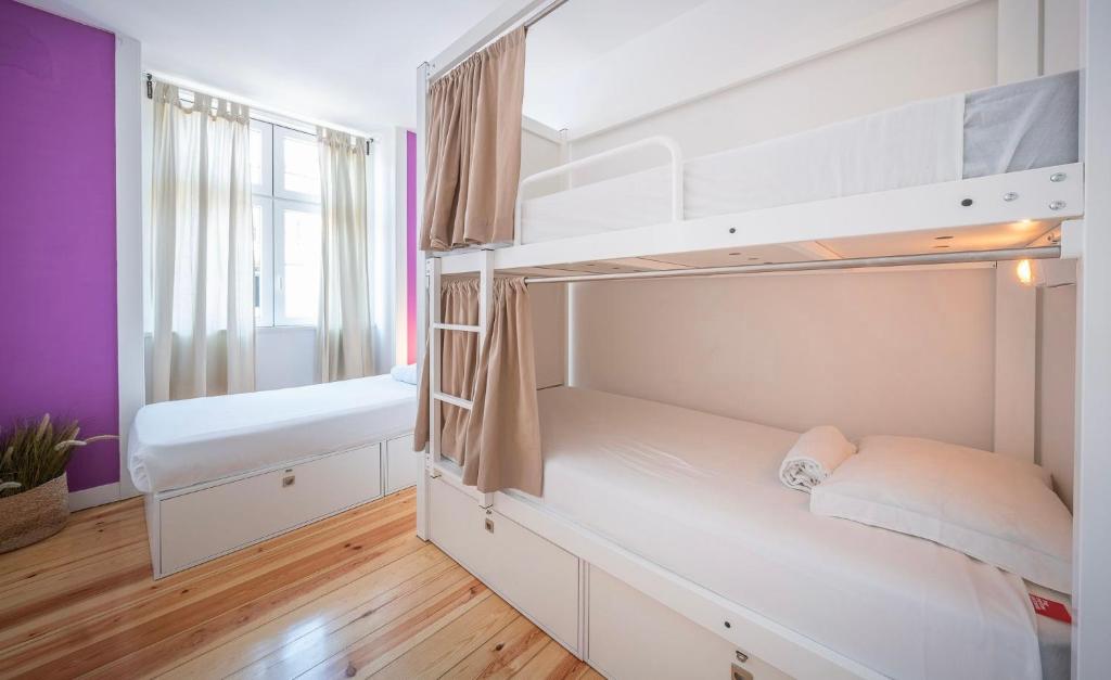 Номер (Superior 3 Bed-Dorm), We Love F Tourists