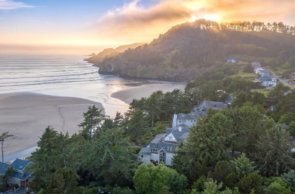 Ocean House image