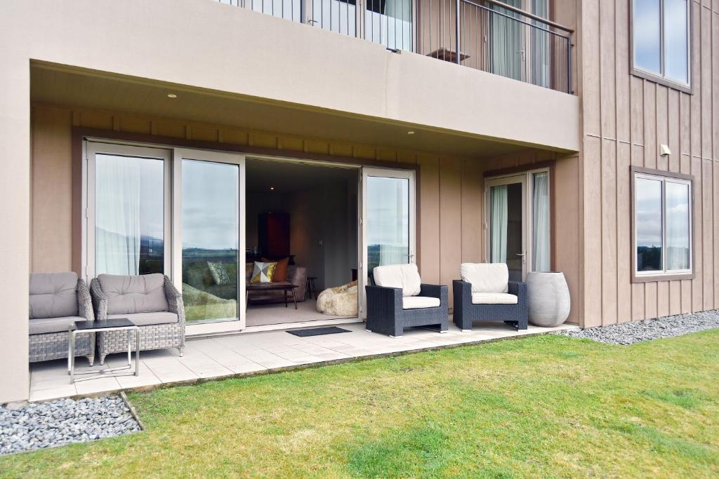 High Country Villa 238 - Terrace Downs Resort Room Type - Three-Bedroom Apartment