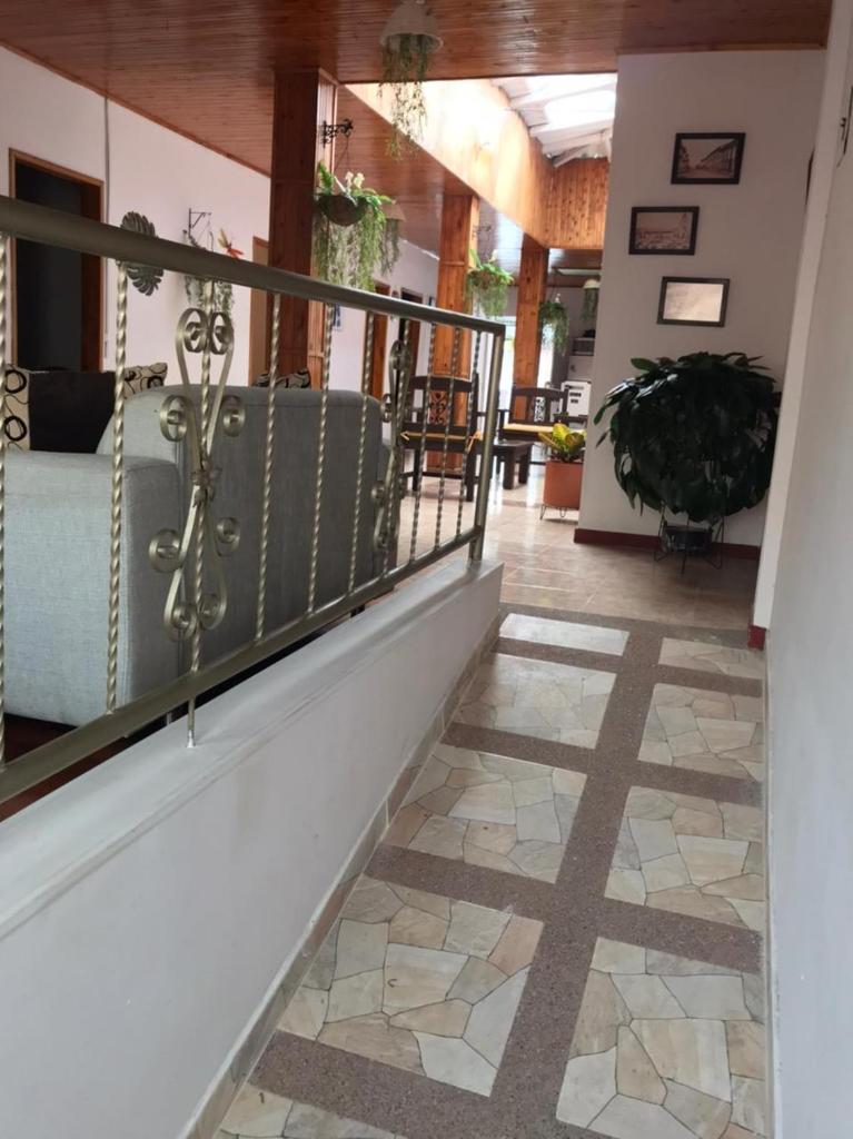 Hermosa Casa en el centro de Santa Rosa de Cabal, sobre vía principal a 3 cuadras de la Plaza photo 4