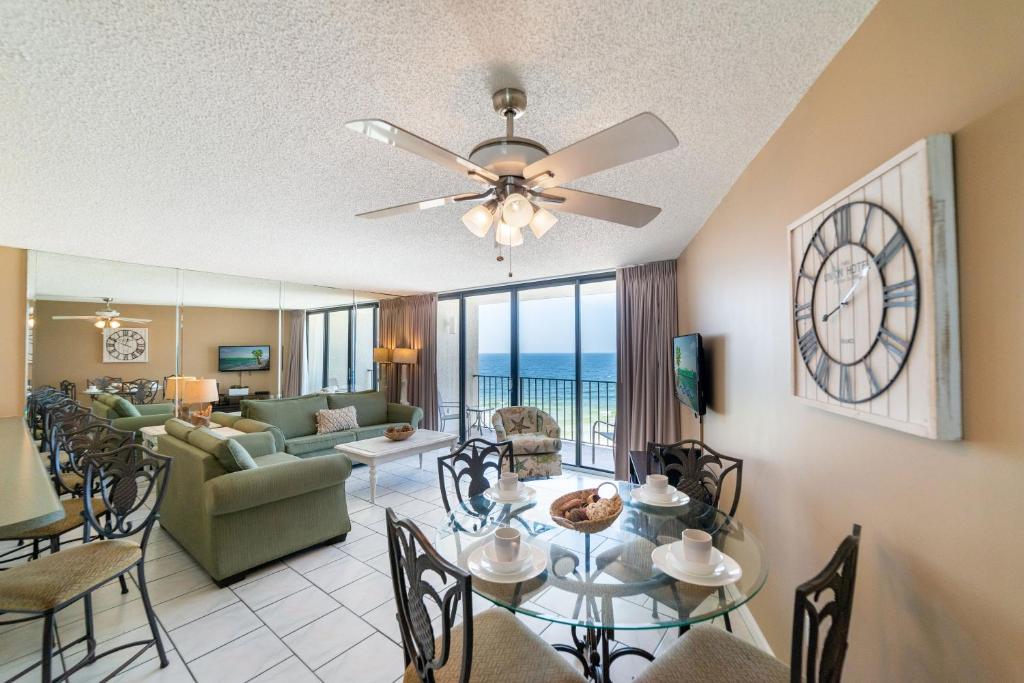 Edgewater 3-705 'The Salty Mermaid' image