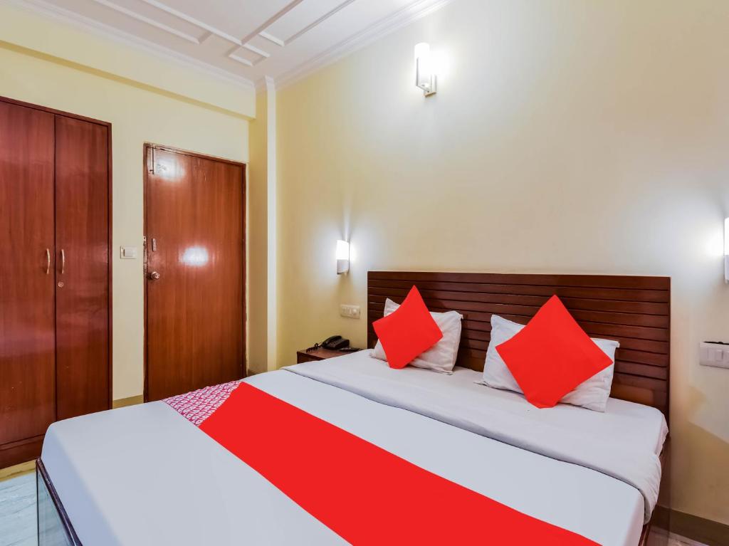 Трехместный (Классический трехместный номер), OYO 78478 Hotel Siddhi Vinayak