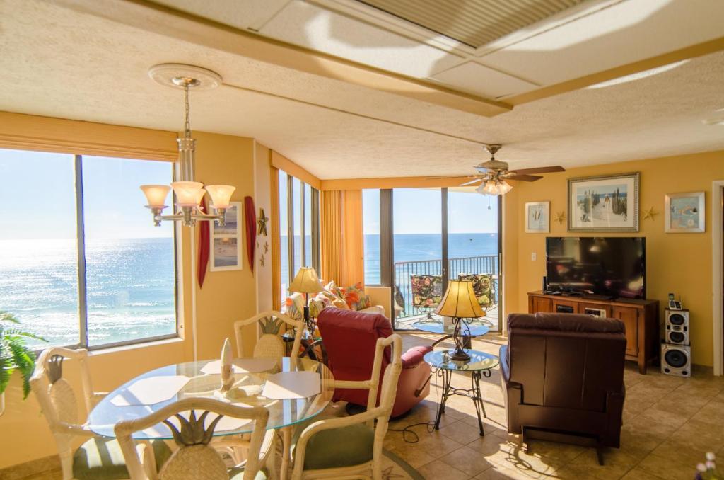 Sunbird 1008W 'Hugo's Sugar Shack' image