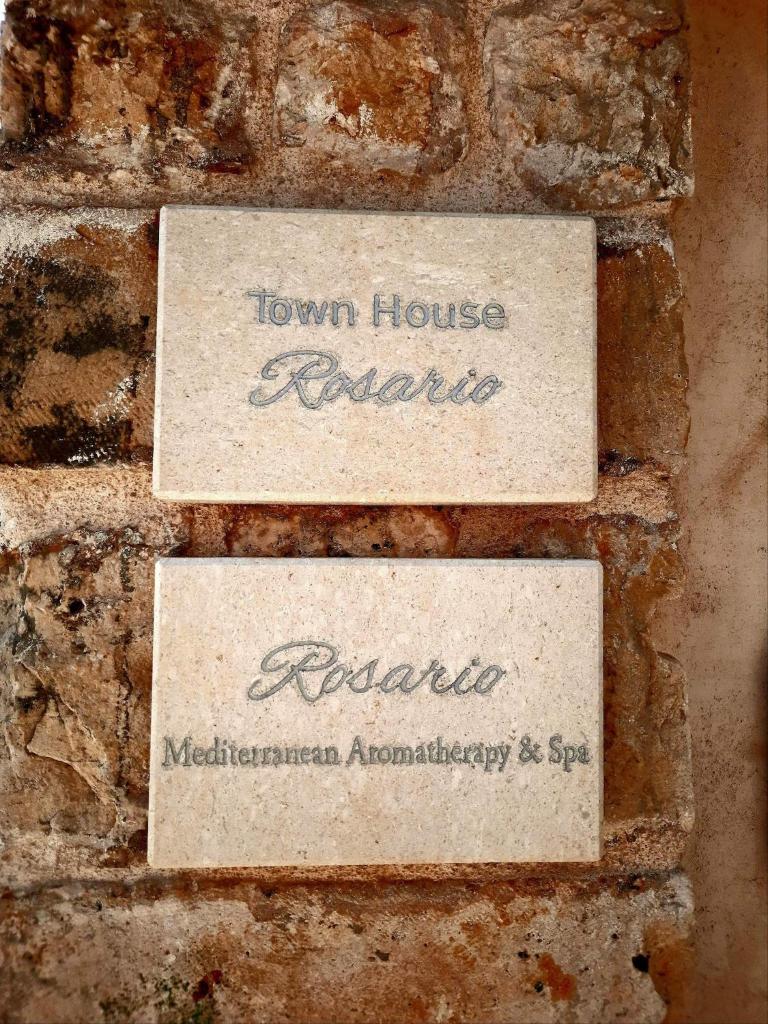 Town House Rosario photo 4