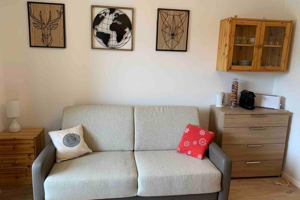 Studio chaleureux et ensoleillé ! photo 1