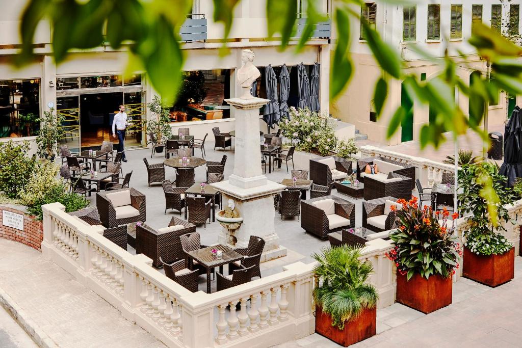 The Eliott Hotel photo 2