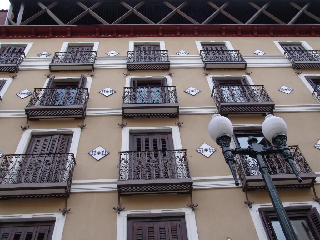 Apartamentos Zaragoza Coso