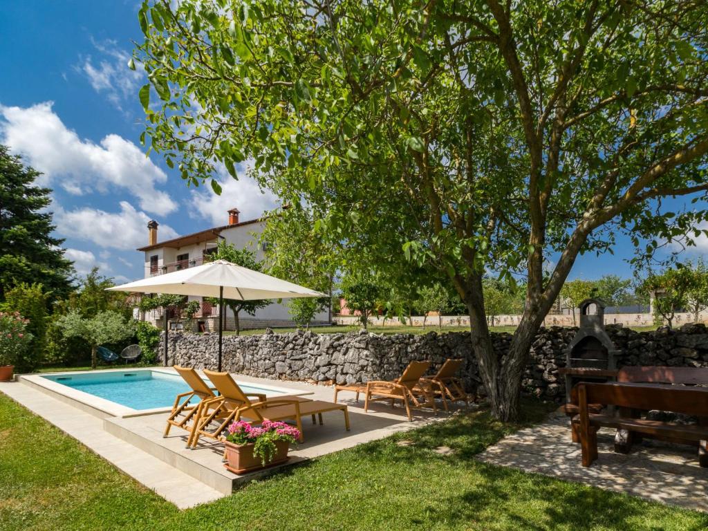 Holiday Home Tomazin by Interhome