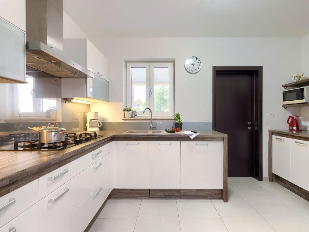 Holiday Home Villa Vela - PUL451 by Interhome photo 4
