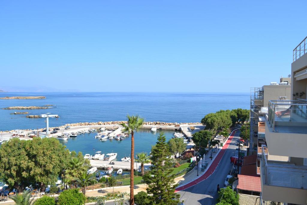 Filia Luxury Apartments photo 1