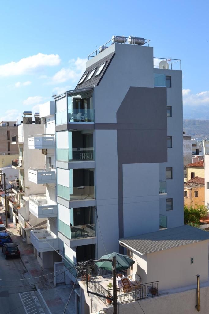 Filia Luxury Apartments photo 2