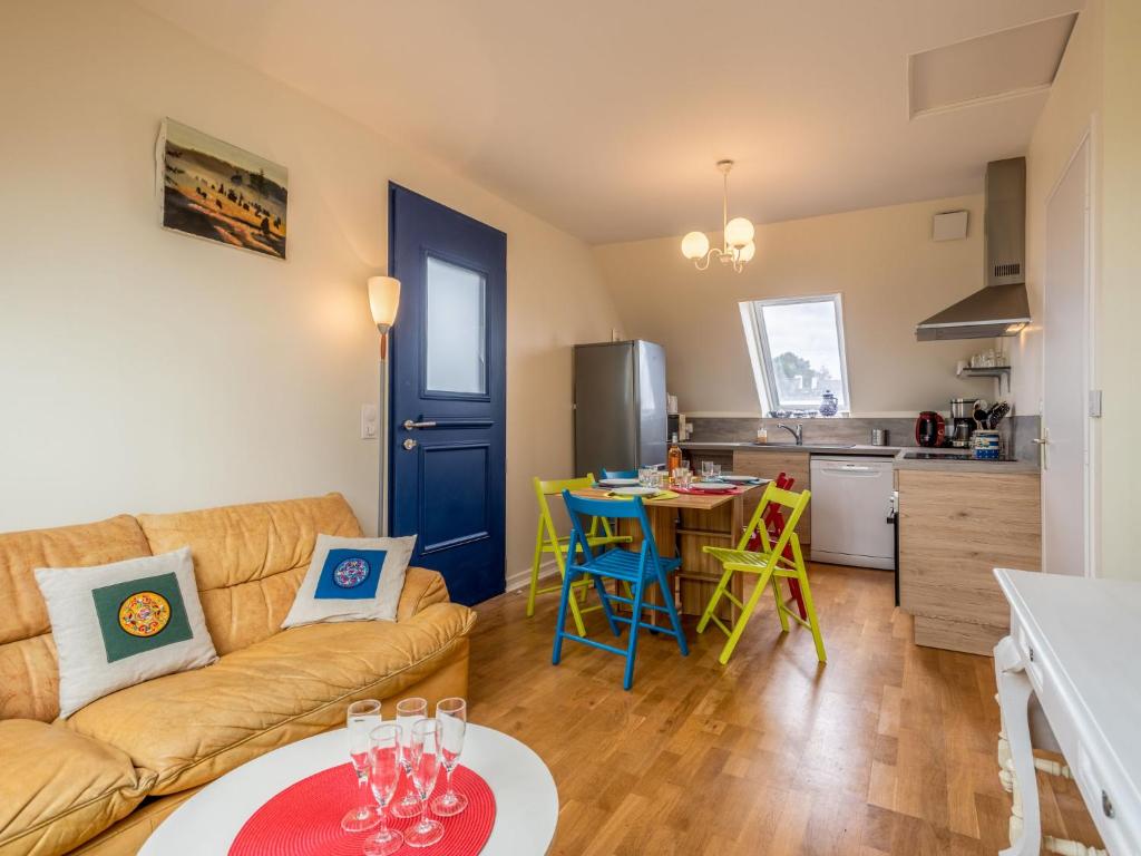 Apartment Les Fleurs du Prado by Interhome photo 1