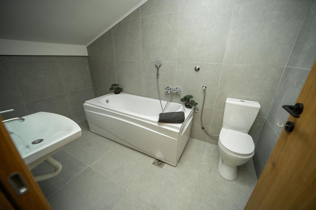 Hotel GardeNN photo 2
