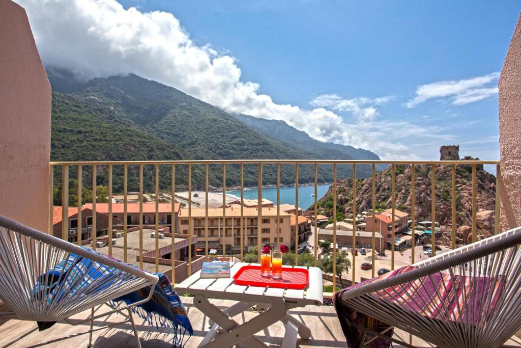 Двухместный (Двухместный номер с 1 кроватью, террасой и видом на море), Hotel Kalliste