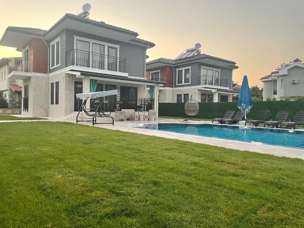 KEYSAN VILLAS photo 4