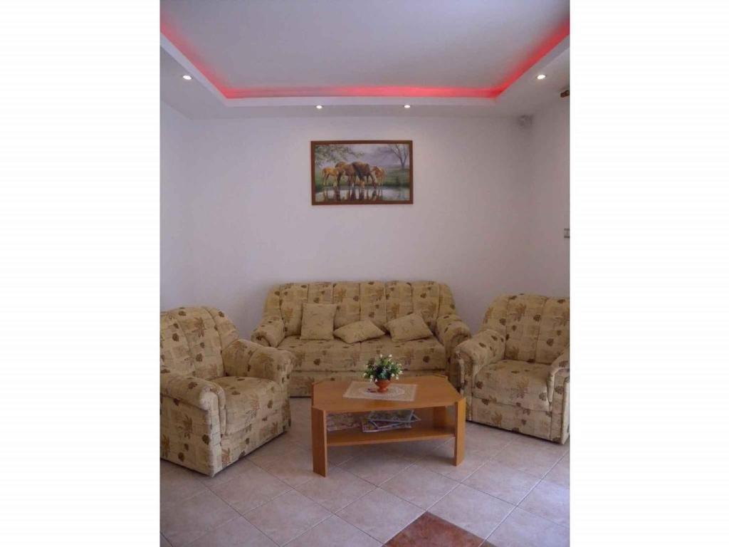 Holiday Home Balatonmariafurdo 17 photo 1
