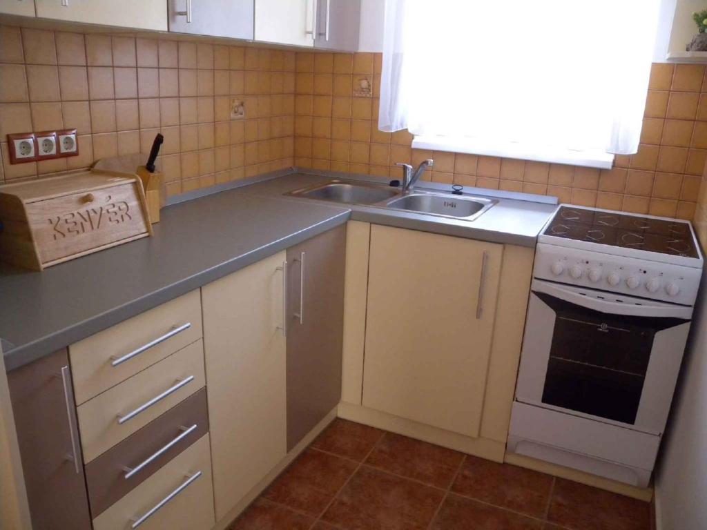 Holiday Home Balatonmariafurdo 17 photo 3