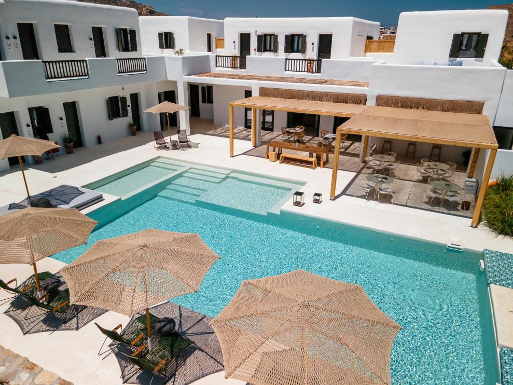 Koukoumi Vegan Boutique Hotel - Tap to explore photos
