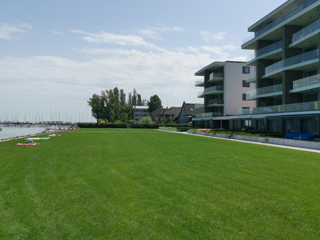 Vízpart Hullám Apartman photo 3