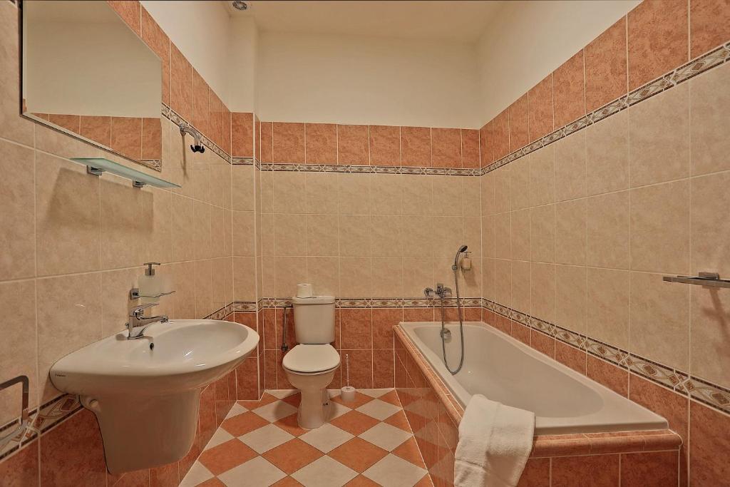 Семейный (Семейный номер), Hotel Pilgrim