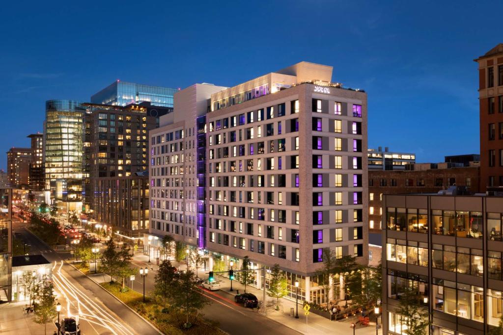 YOTEL Boston image