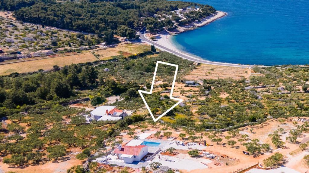 Holiday Home Nono Ante with heated pool photo 4