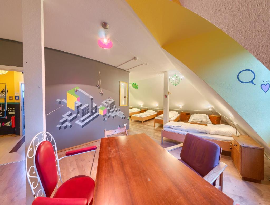 Labyrinth Hostel Weimar photo 4