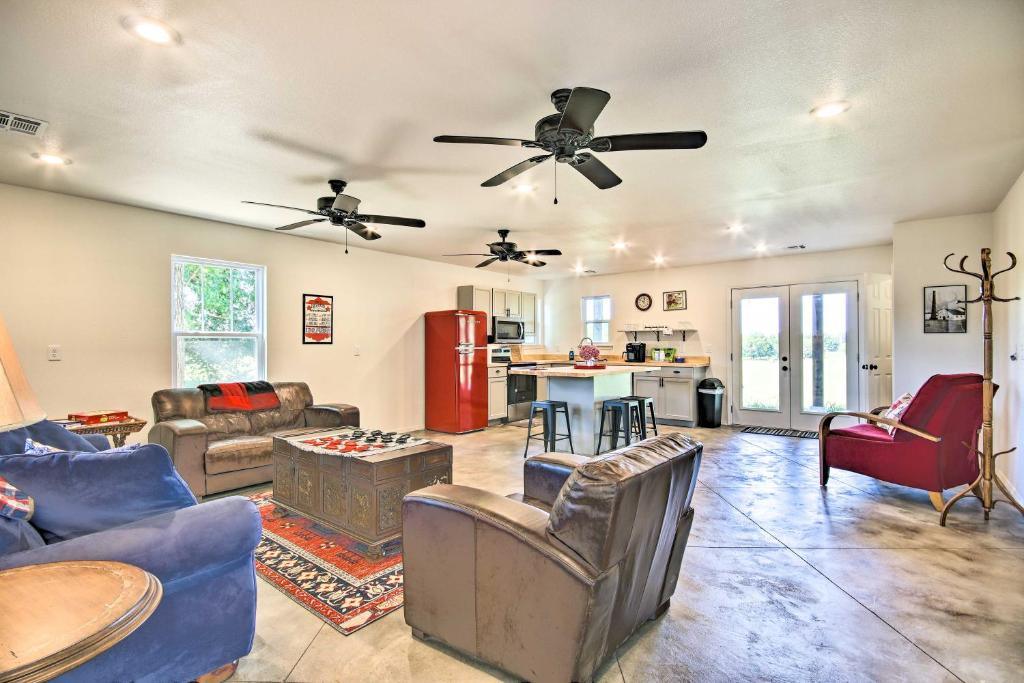 Pet-Friendly Hideout on Wolf Creek at Grand Lake! photo 3