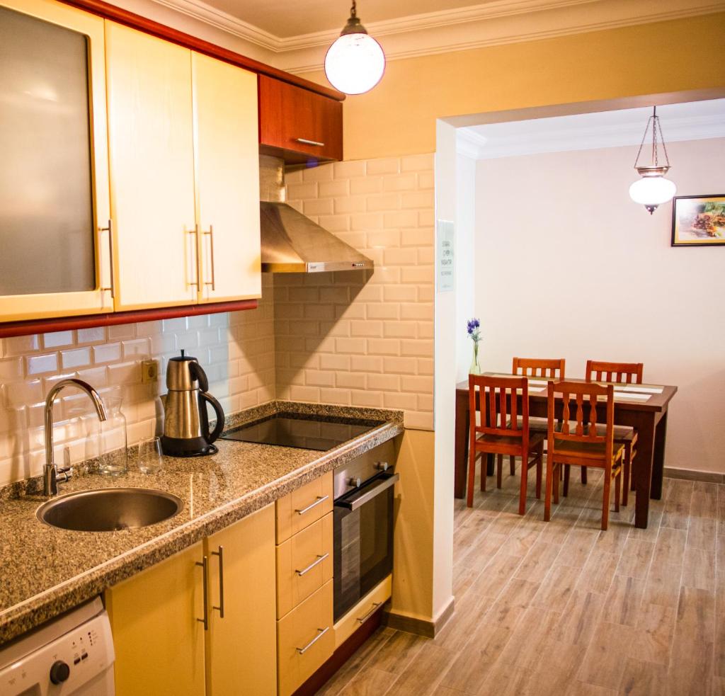 Dores Residence photo 3