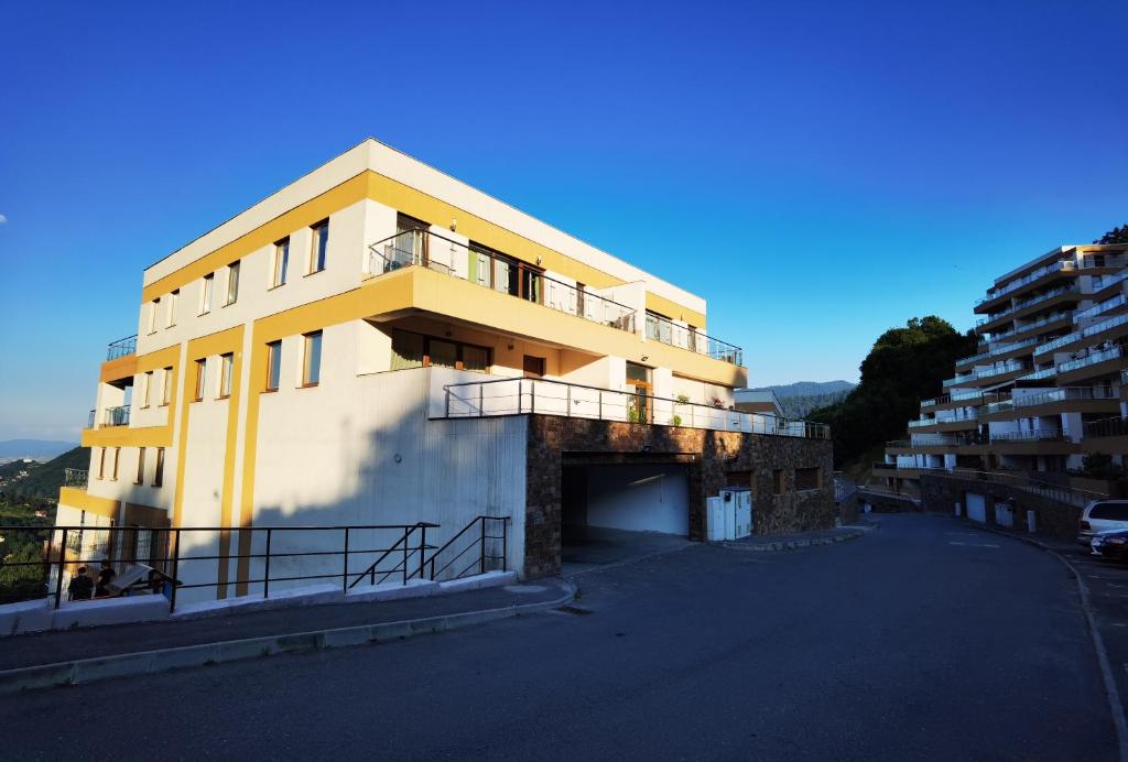 Coroni Seasons Apart with jacuzzi & panoramic view photo 2