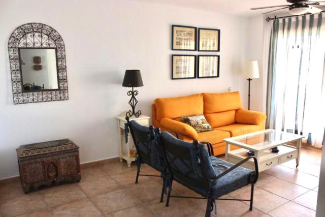 APARTAMENTO ZAHARA DE LOS ATUNES photo 2