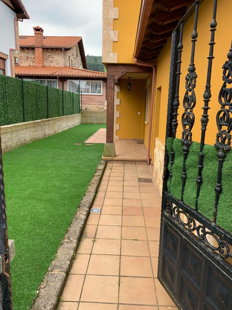 Chalet Individual en Vargas, Cantabria photo 2