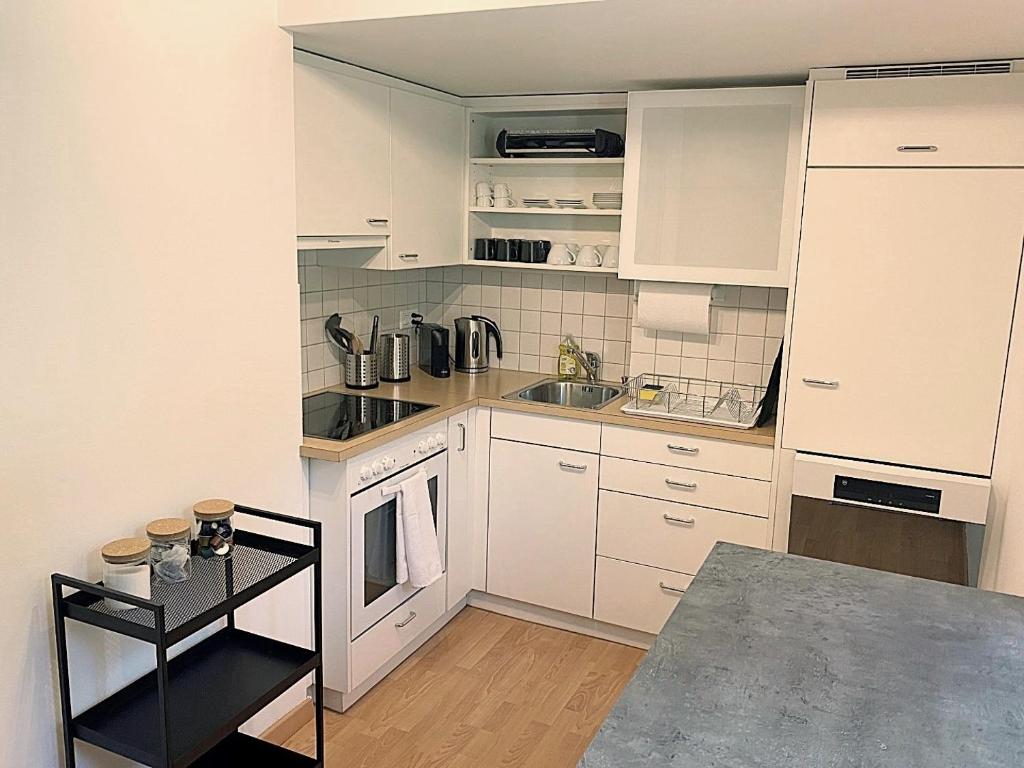 Seeblick an Luxusmeile 4P, 70m2 - Parkplatz, - S11-1 photo 4