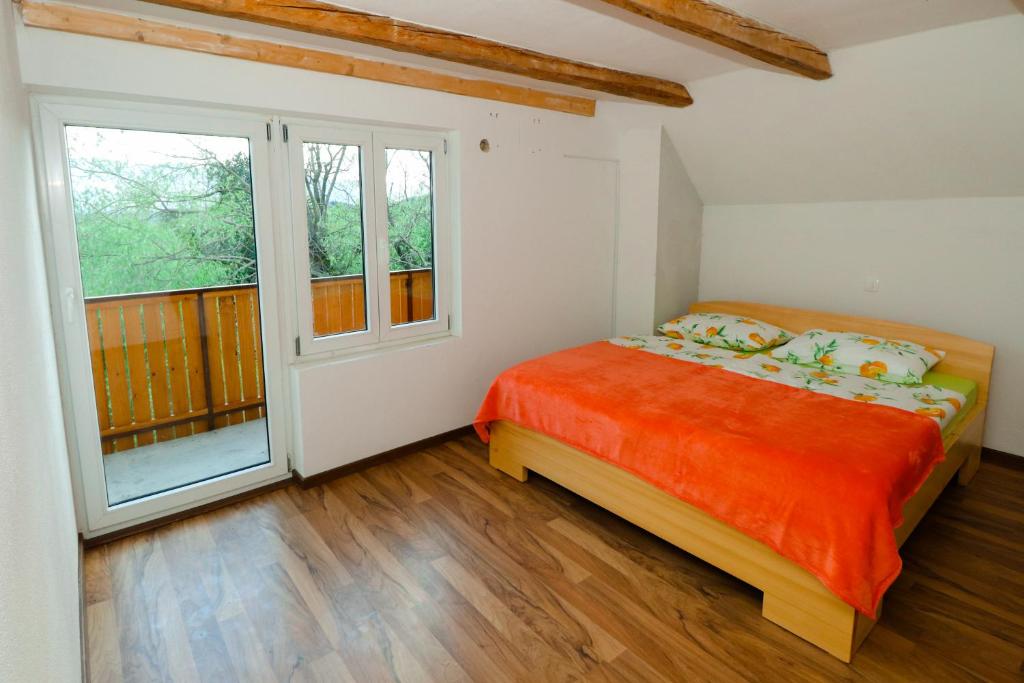 Apartment Organic Farm Hvadnik photo 3