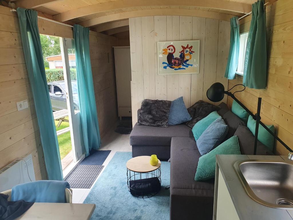 Tiny house op wielen Friesland photo 3