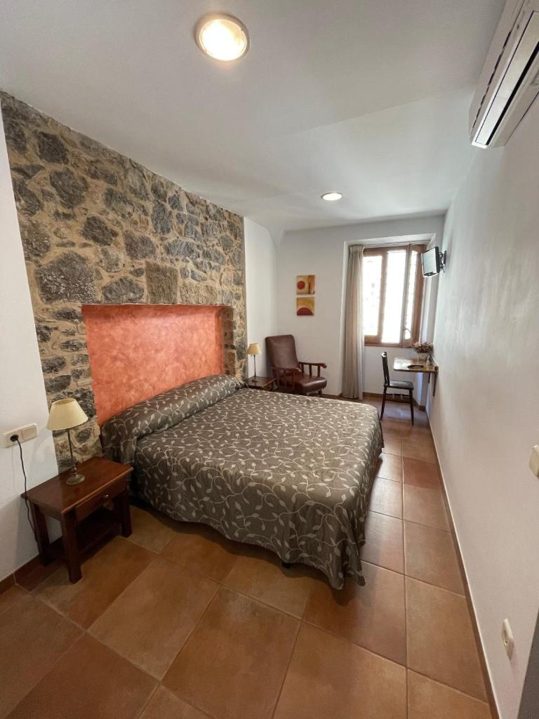 Fonda Mitjà photo 3