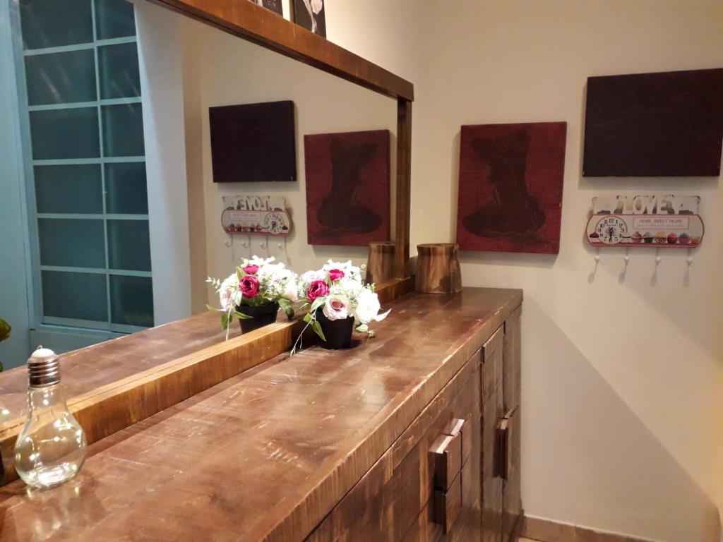 Lovely apartment premium location photo 2