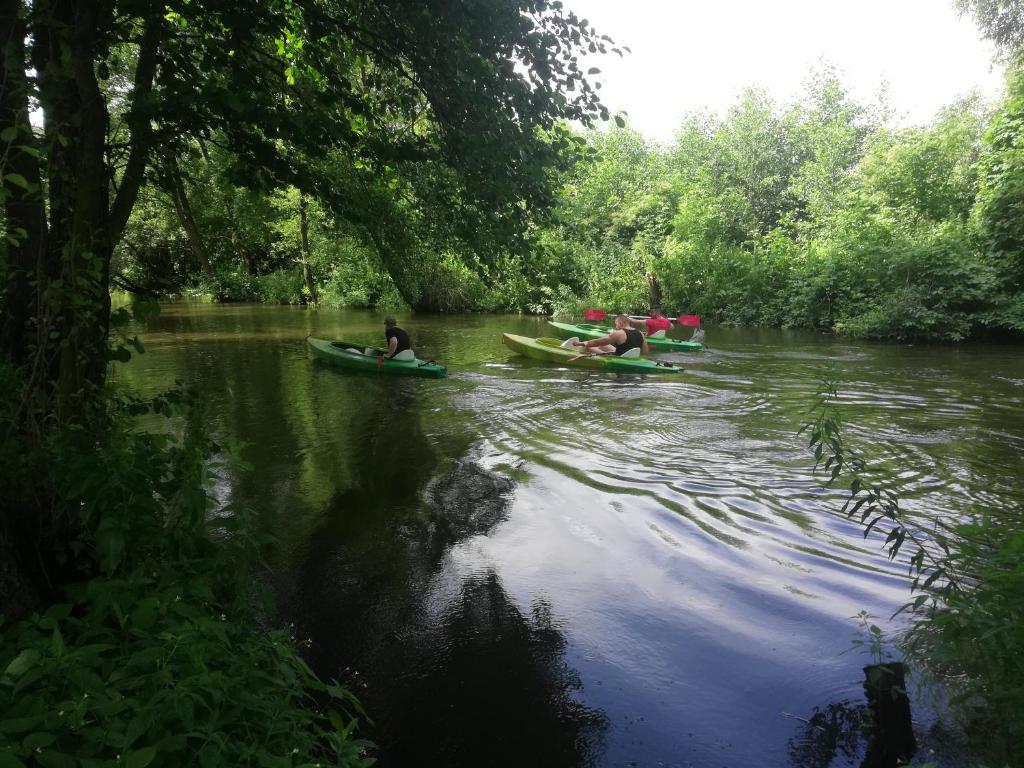 Agroturystyka całoroczne domki nad rzeką kajaki rowery klima basen full photo 4