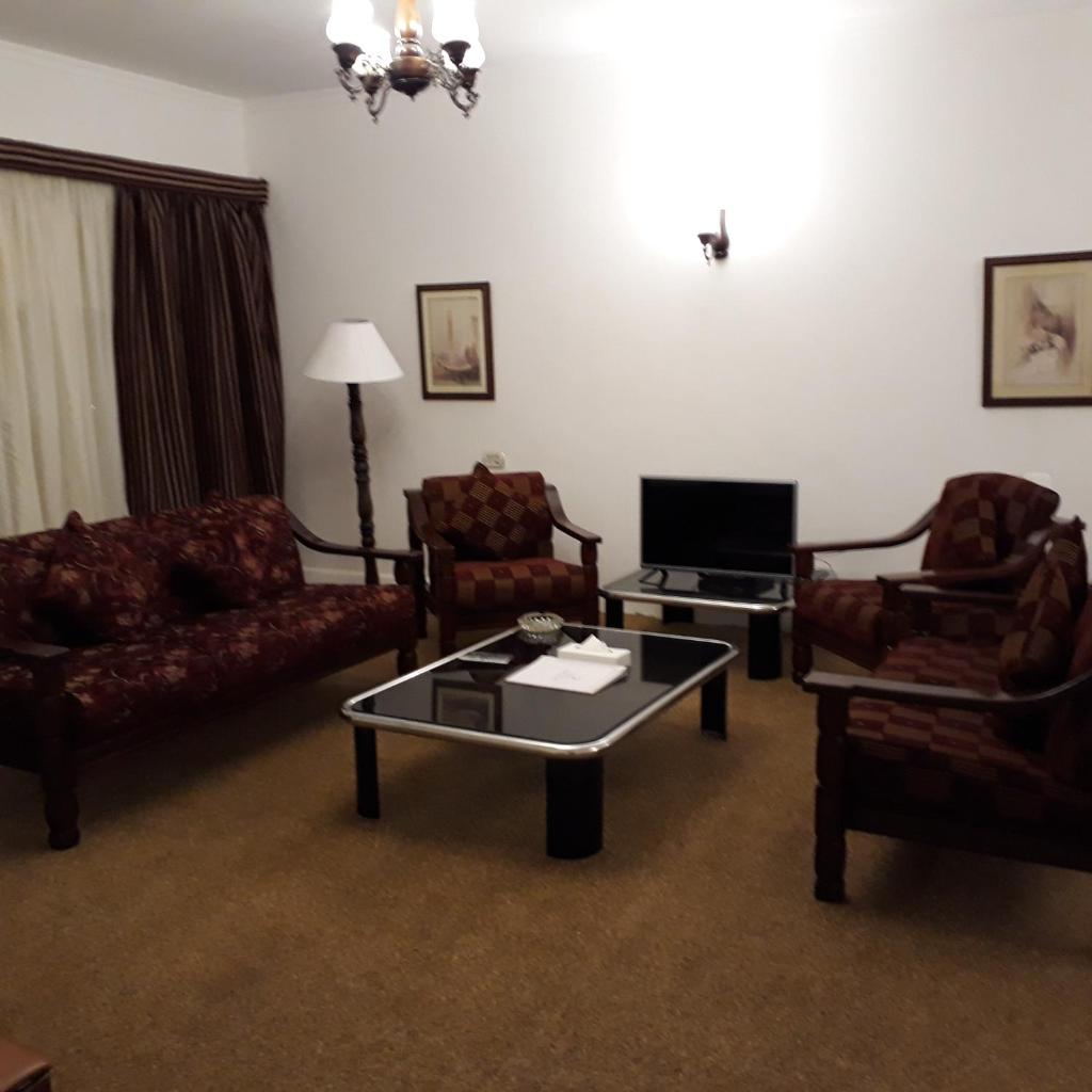 Royal Maadi Hotel photo 1