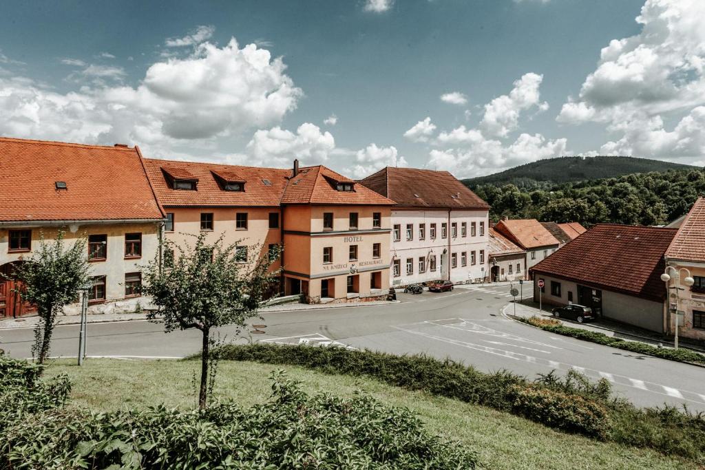 Na Knizeci Husinec