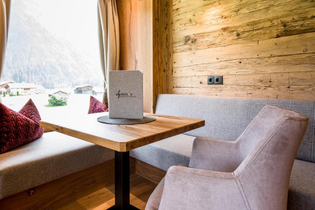 alpdeluxe-Apartments Holzgau photo 2