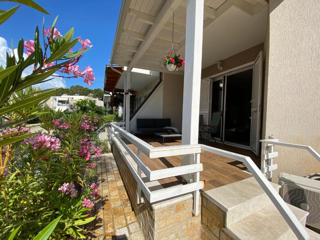 DEJA BLUE Beach House Bay of Lalzi Durres Gjiri Lalzit photo 1