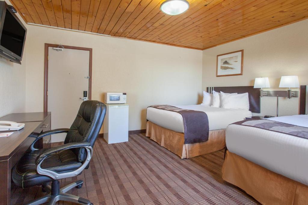 Econolodge Inn and Suites photo 4