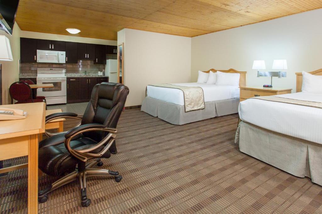 Econolodge Inn and Suites photo 1