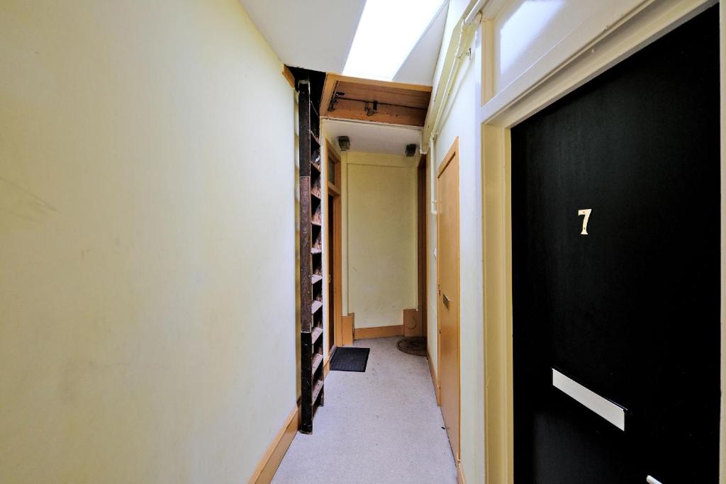 Central Aberdeen Apartment photo 3