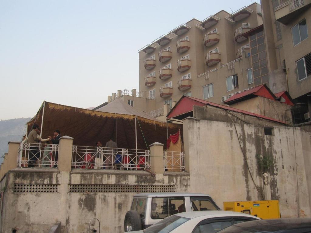 Sangam Hotel Muzaffarabad photo 1