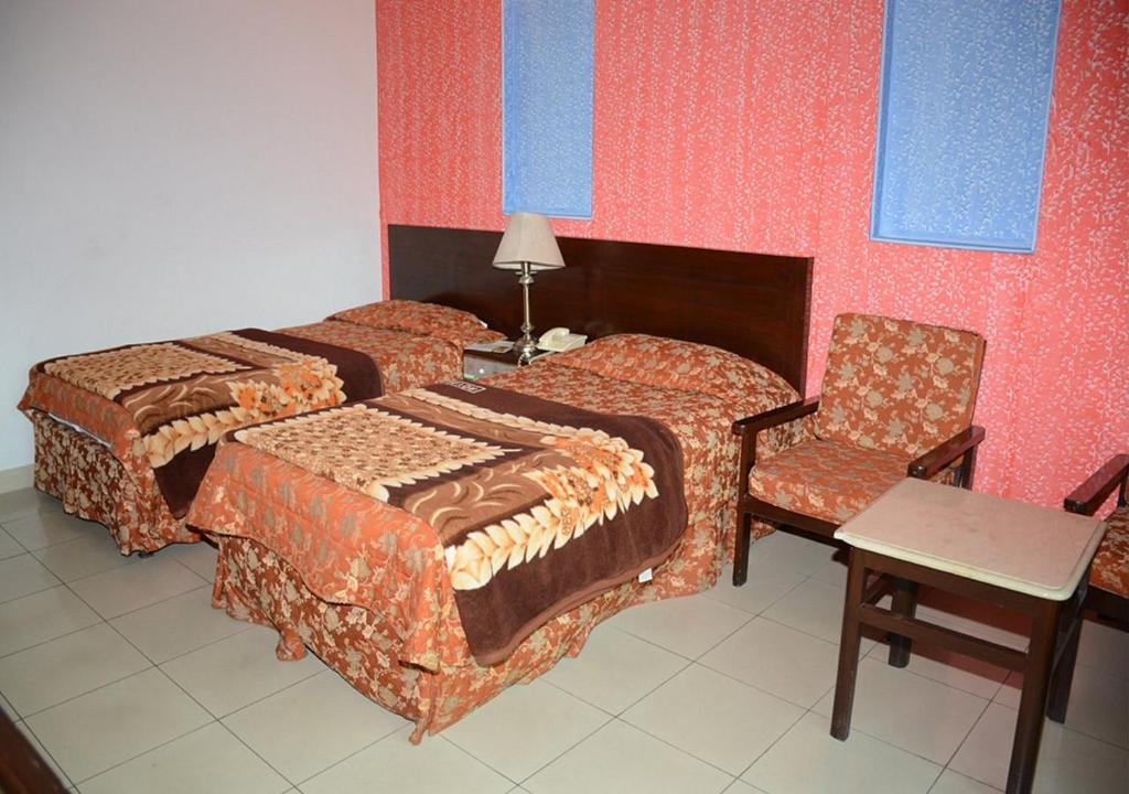 Sangam Hotel Muzaffarabad photo 2