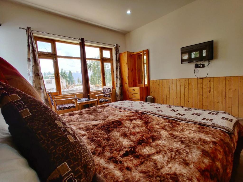 Двухместный (Улучшенный двухместный номер с 1 кроватью), Glacier View Guest House